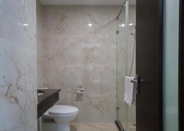 Coco Tuan Chau Hotel Ha Long