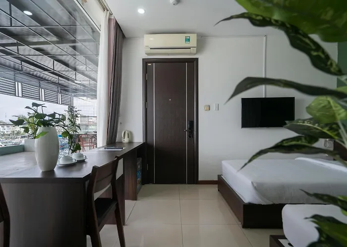Coco Tuan Chau Hotel
