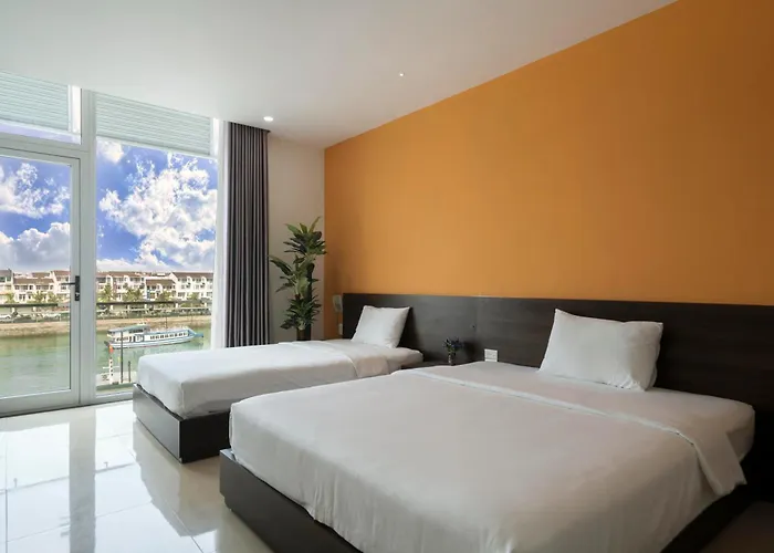 Coco Tuan Chau Hotel