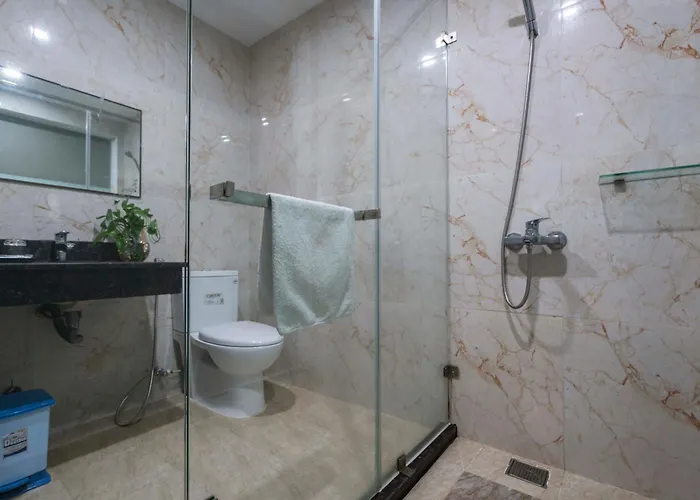 Hotel Coco Tuan Chau 2*